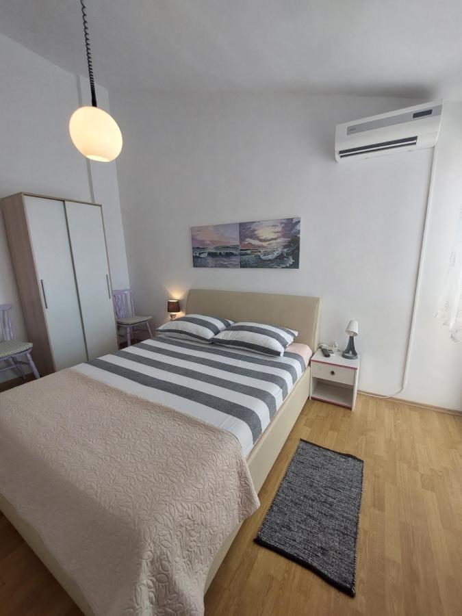 Apartment The Look